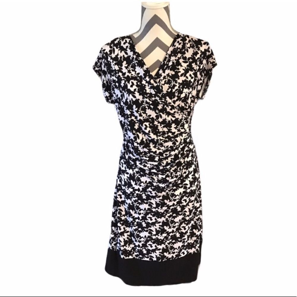 New York & Company MEDIUM Black & White Dress